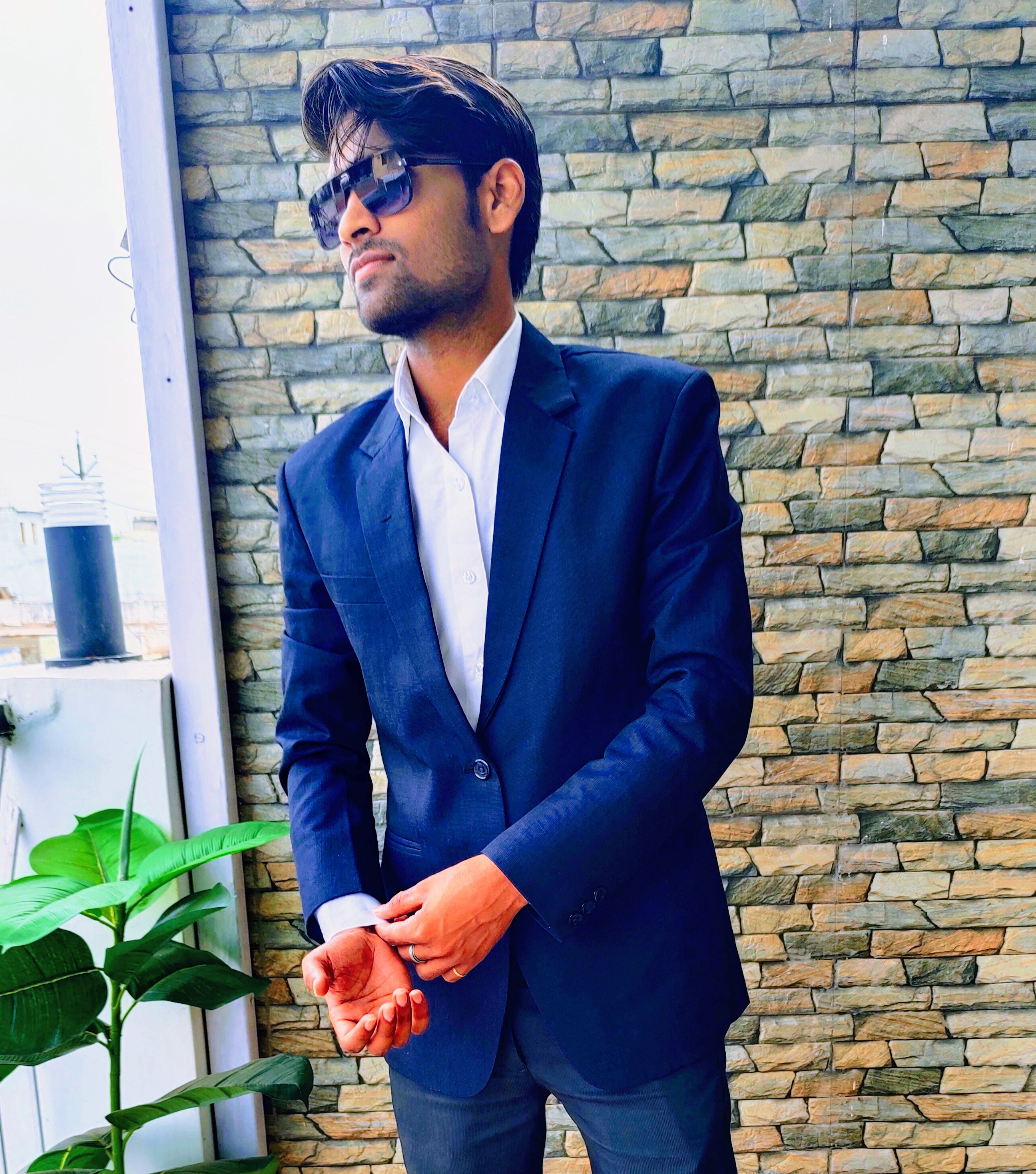 Mr. Vivek Singh – Founder & Chairman